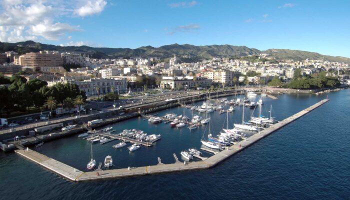 Porto Marina del Nettuno Messina